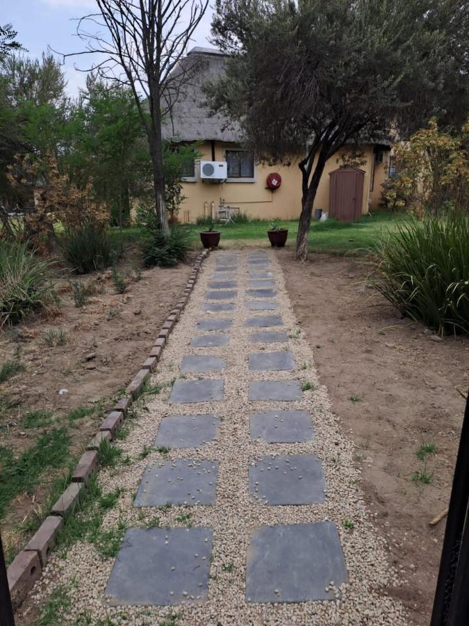 Hoopoe Haven Guest House Chartwell Exterior photo
