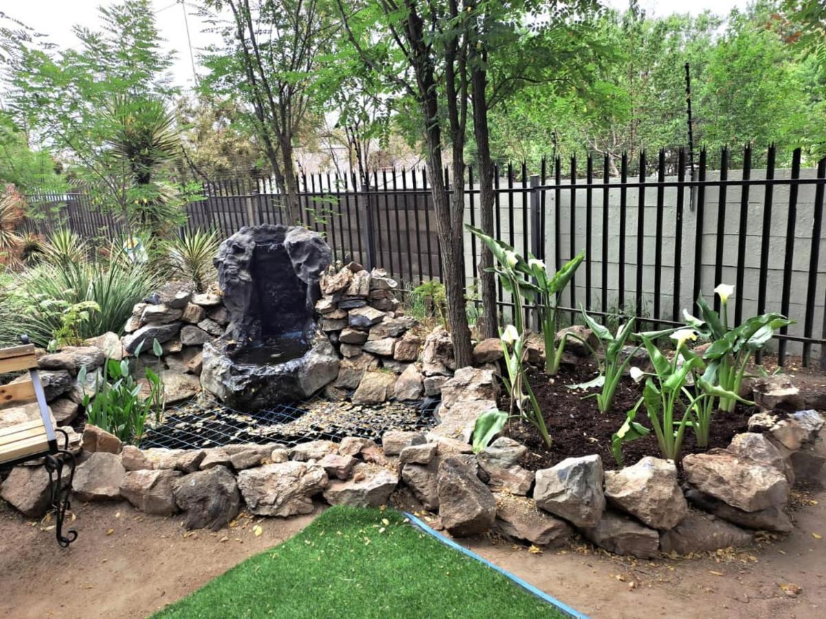 Hoopoe Haven Guest House Chartwell Exterior photo